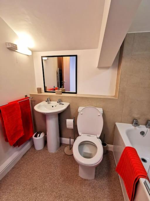 Stylish Apartment In The Centre Of Hebden Bridge. Exterior photo